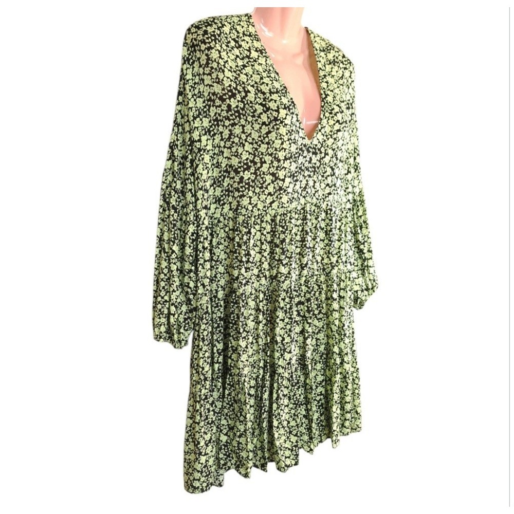 Zara Women's Midi Dress V Neck M‎ Green/Black Long Sleeves Pullover Oversized